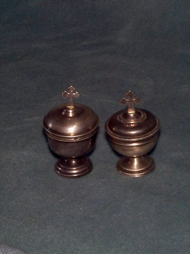 Ciboire des malades 1