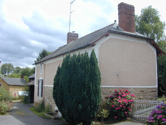 Maison, 3 place de la Chapellene (Mouazé)