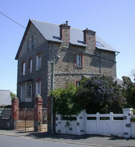 Maison, 1 rue des Trois Frères Salaün (Saint-Quay-Portrieux)