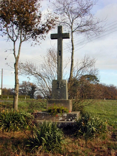 Croix de chemin, la Châtaigneraie des Landes (Sixt-sur-Aff)