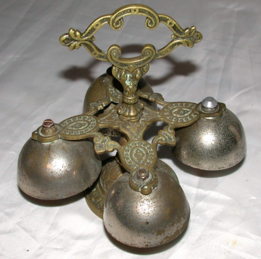 Sonnette d'autel