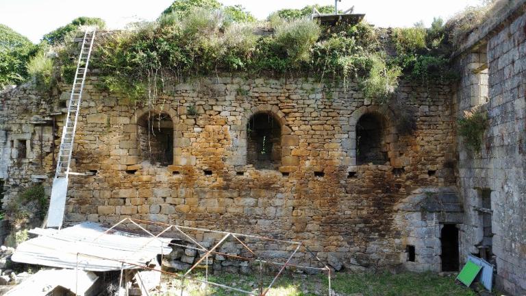 Château de Coatfrec (Ploubezre)