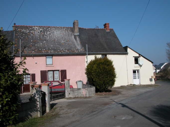 Ensemble de trois maisons en alignement, 11,11 bis rue de Luzard (Pont-Péan)