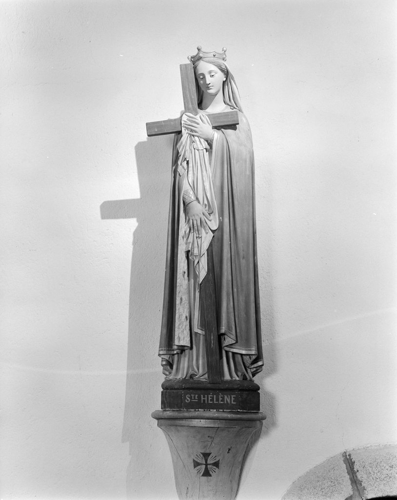Statue (petite nature) : sainte Hélène (n° 1), chapelle Saint-Michel (Guidel)