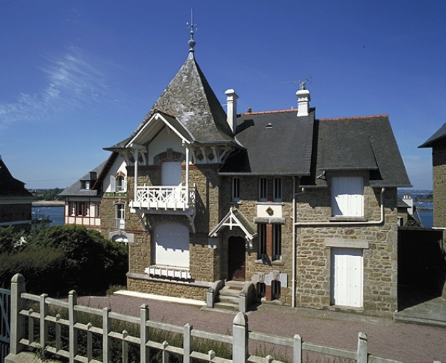 Maison de villégiature, dite Gresilidis, 13 boulevard de la Mer (Saint-Briac-sur-Mer)