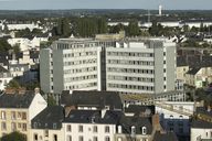 Cité administrative, 13 avenue Saint-Symphorien (Vannes)