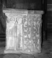 Fonts baptismaux, église paroissiale Saint-Martin (Chanteloup)