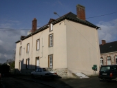 Mairie-école, 2 rue de la Poste (Melesse)