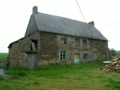 Les maisons et les fermes sur la commune de La Chapelle-aux-Filtzméens