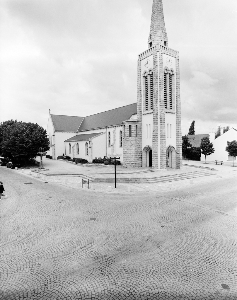 Eglise paroissiale Saint-Pierre, Saint-Paul (Quéven)