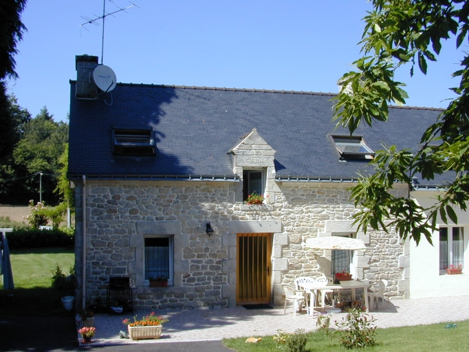 Ferme, Manébeü (Melrand)