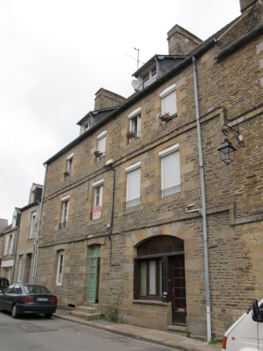 Immeuble, 23-25 rue René Le Hérissé (Antrain fusionnée en Val-Couesnon en 2019)