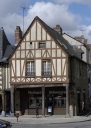 Maison à porche, dit Maison Hunault, 2 rue de Nantes (La Guerche-de-Bretagne)