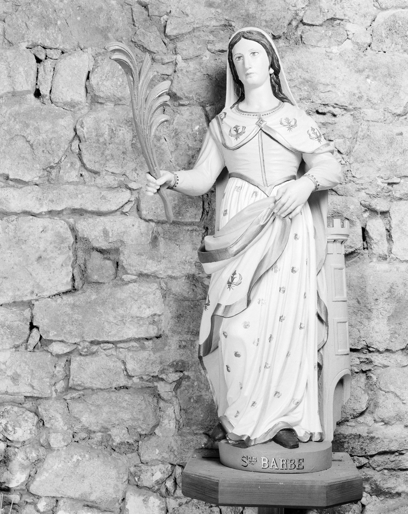Statue (petite nature) : sainte Barbe (n° 1), chapelle Saint-Fiacre (Guidel)