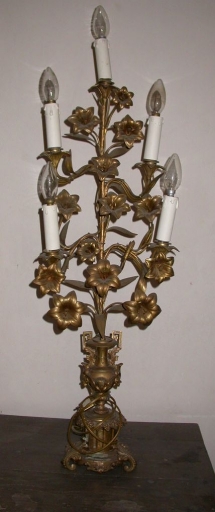 Chandelier d'église