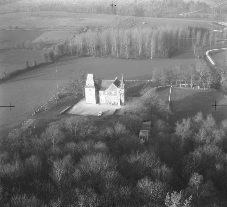 Manoir, Beaumont (Saint-Laurent-sur-Oust)