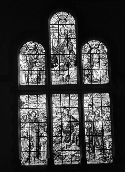 Verrière (2, verrière historiée) : vie du christ (baies 3, 4), église paroissiale Saint-Joseph (Audierne)