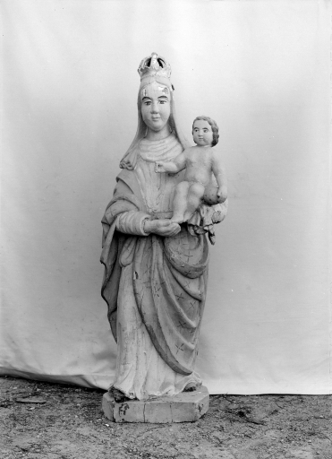 Statue : Vierge à l'Enfant