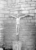 Croix (crucifix) : Christ en croix (n° 2), église paroissiale Saint-Yves (Plouray)