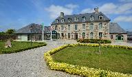 Presbytère puis mairie et logements (Langoat)