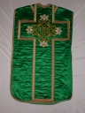 Ornement vert 1 : chasuble, étole, voile de calice