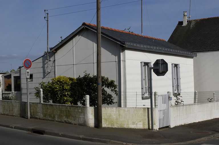 Baraque, 30 rue de Nomeny ; rue du 65e R.I. (Vannes)