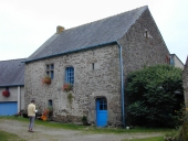 Maison de prêtre, Lezerhy (Bieuzy fusionnée en Pluméliau-Bieuzy en 2019)