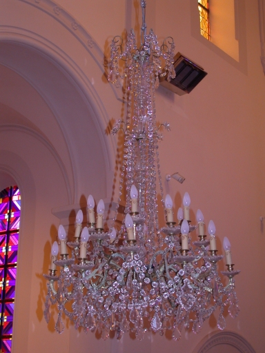 Série de 7 lustres d'église