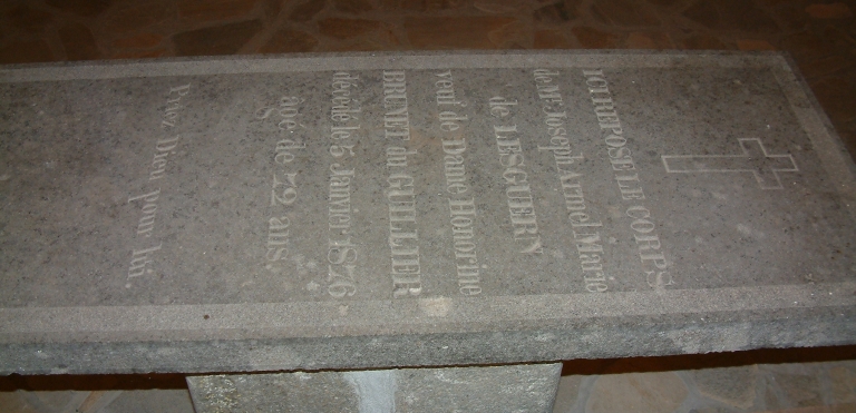 Autel, chapelle Saint-Laurent, chapelle des Sept-Saints (Yffiniac)