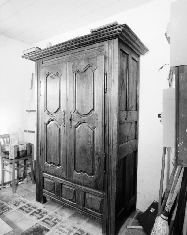 Armoire (2), chapelle Saint-Mériadec (Baden)