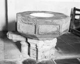 Fonts baptismaux, église Saint-Bertin (Guillac)
