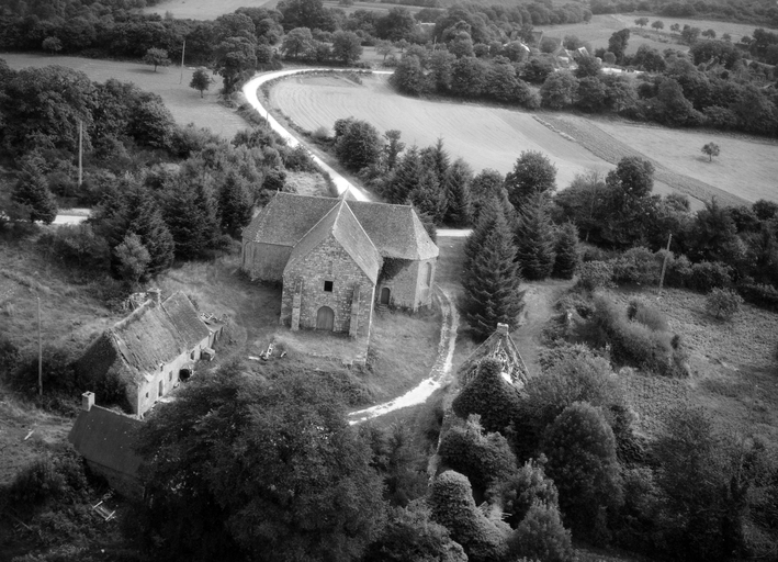 Chapelle Saint-Paterne (Meslan)