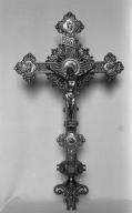 Croix de procession, église paroissiale Saint-Martin (Erbrée)