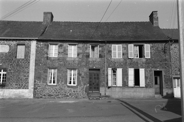 Maison, 14 rue du Chauchil (Hédé fusionnée avec Bazouges-sous-Hédé pour former la commune de Hédé-Bazouges en 2009)