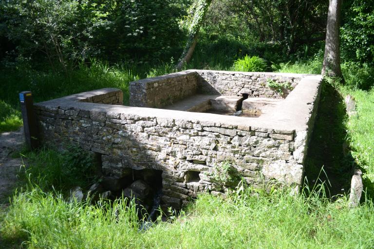 Les lavoirs et fontaines (Plouhinec-29)