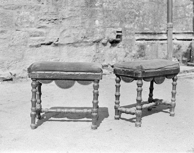 Tabouret d'église, église paroissiale Saint-Vinoc (Plouhinec-29)