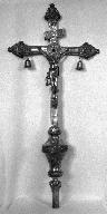 Croix de procession, église paroissiale Saint-Hervé (Lanhouarneau)