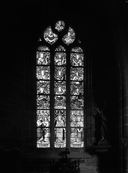 Verrière (verrière figurée) : apôtres (baie 3), église paroissiale Notre-Dame-de-Roscudon (Pont-Croix)