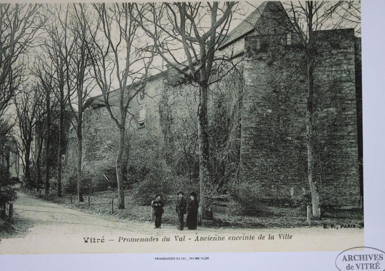 Hôtel particulier, 5 place du Marchix (Vitré)