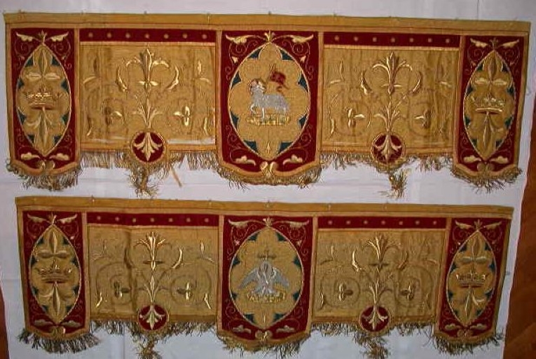 Garniture de dais de procession