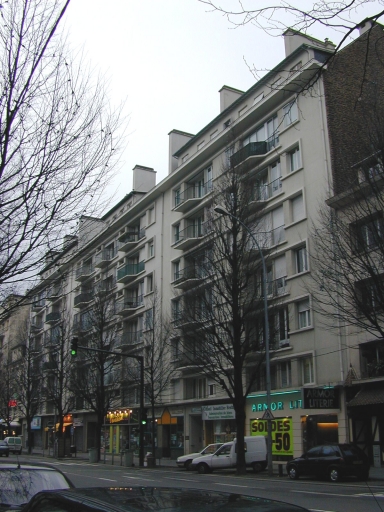 Ensemble de 3 immeubles, dits résidence, 37 à 41 avenue Jean-Janvier (Rennes)
