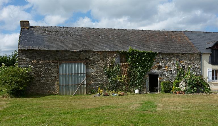 Manoir, aujourd'hui ferme, la Touche ronde (Saint-Martin-sur-Oust)