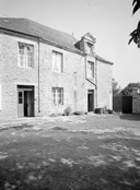 Maison, au bourg (Langonnet)