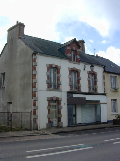Magasin de commerce, 26 rue Onffroy de la Rosière (Sixt-sur-Aff)