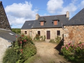Maison, Kermorvan (Plougrescant)