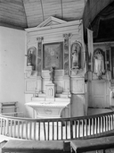 Retable, autel, tabernacle (autel tombeau, retable architecturé à niche), chapelle Notre-Dame (Trédarzec)