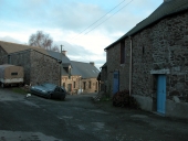 Ensemble de trois maisons, la Haute Garde (Saint-Guinoux)