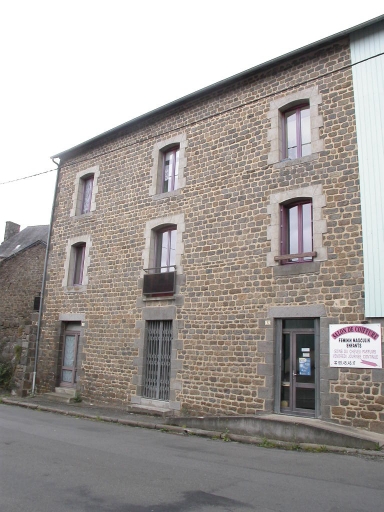 Maison ancienne minoterie, 3-5-7 rue de la Barrière (Hédé)