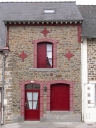Maison, 1 place de l'église (Hédé)