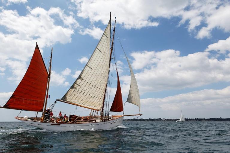 Bateau de plaisance dit Le Minahouet II